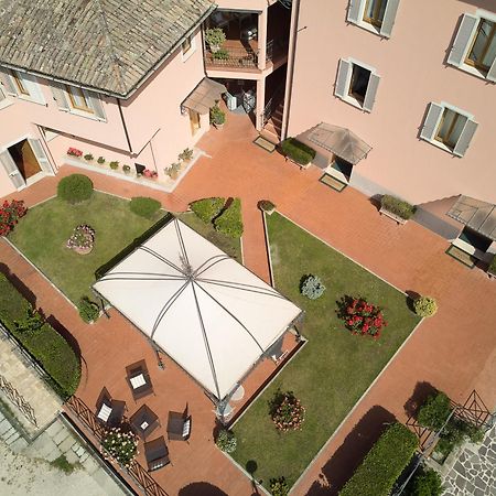 Albergo Villa Cristina Spoleto Bagian luar foto