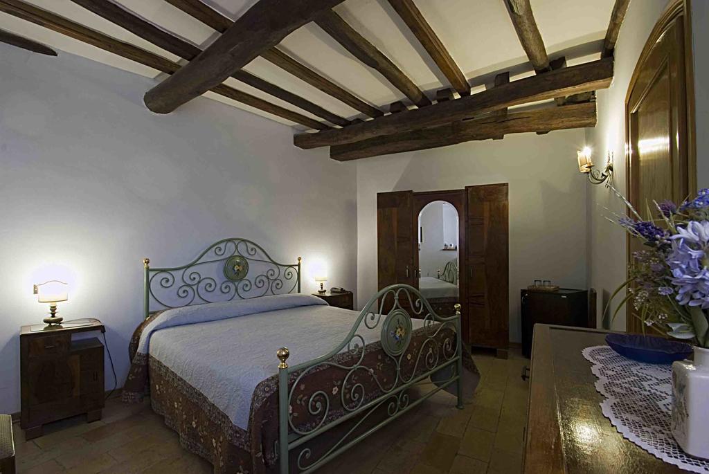 Albergo Villa Cristina Spoleto Bagian luar foto
