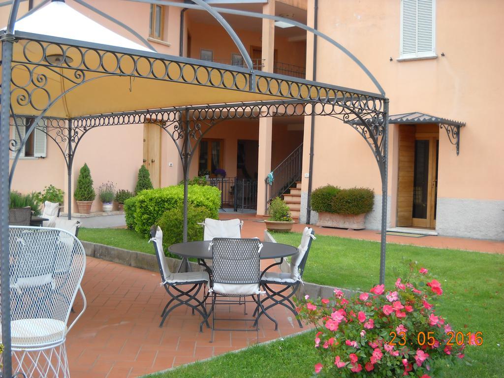 Albergo Villa Cristina Spoleto Bagian luar foto